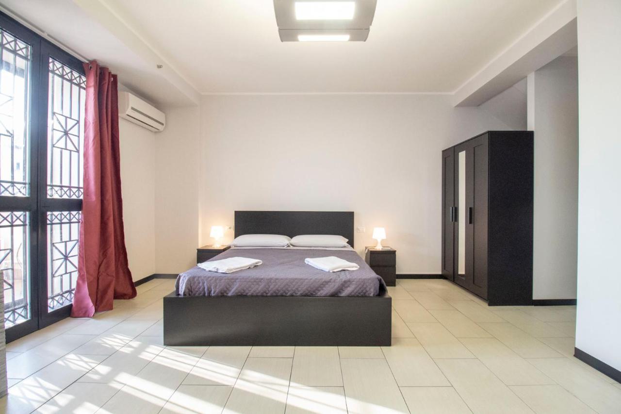 Royal Playa Suite And Apartament -Private Parking- Self Chek Out CTA Exterior foto